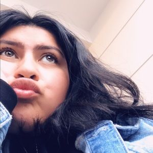 Meet your Posher, Ilsia